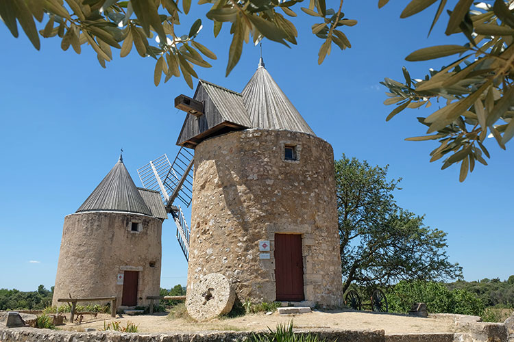 Moulins - Régusse © Emmanuelle Monsieur